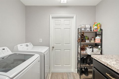 Casa en venta en Parrish, Florida, 3 dormitorios, 186.27 m2 № 2393490 - foto 24