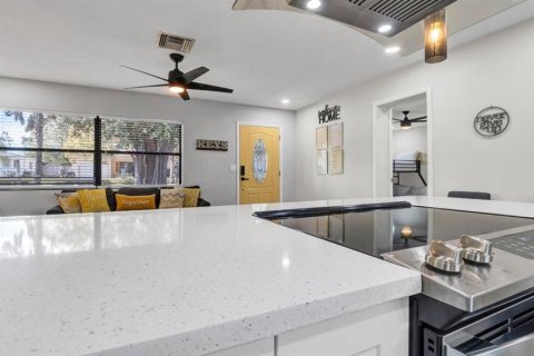 Casa en venta en Clearwater, Florida, 3 dormitorios, 121.52 m2 № 1679555 - foto 15