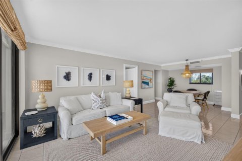 Condo in Jupiter, Florida, 2 bedrooms № 2181113 - photo 16