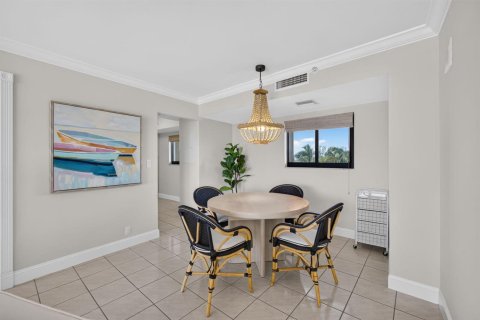Condo in Jupiter, Florida, 2 bedrooms № 2181113 - photo 18