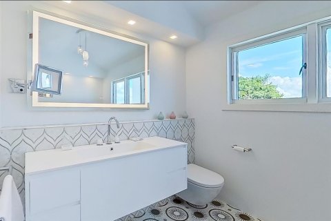 Villa ou maison à vendre à Boca Grande, Floride: 8 chambres, 538.09 m2 № 2142682 - photo 20