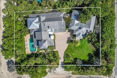 Villa ou maison à vendre à Boca Grande, Floride: 8 chambres, 538.09 m2 № 2142682 - photo 2