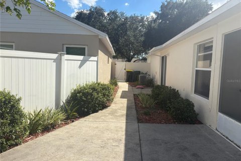 Villa ou maison à vendre à Clermont, Floride: 2 chambres, 111.48 m2 № 2419734 - photo 18
