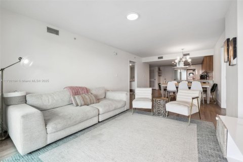 Condo in Bay Harbor Islands, Florida, 2 bedrooms  № 1484243 - photo 8