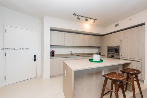 Купить кондоминиум в Холливуд, Флорида 1 спальня, 78.13м2, № 1814185 - фото 4