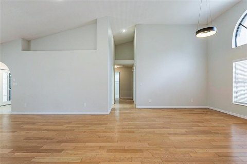 Villa ou maison à vendre à Spring Hill, Floride: 3 chambres, 184.88 m2 № 1785016 - photo 4