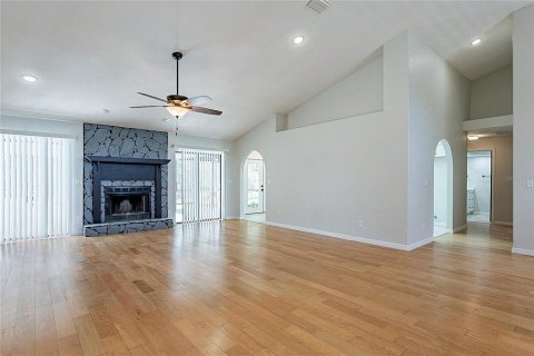 Villa ou maison à vendre à Spring Hill, Floride: 3 chambres, 184.88 m2 № 1785016 - photo 3