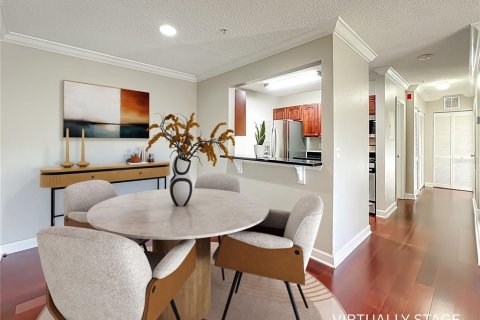 Condominio en venta en Orlando, Florida, 2 dormitorios, 77.11 m2 № 2101145 - foto 6