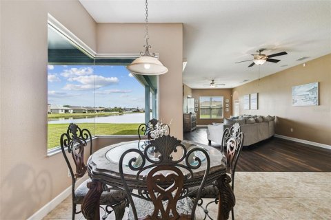 House in Ruskin, Florida 4 bedrooms, 358.42 sq.m. № 2205913 - photo 15