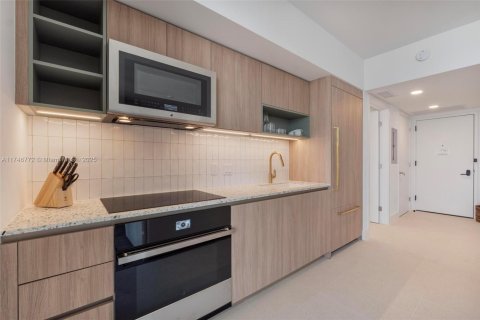 Copropriété à vendre à Miami, Floride: 2 chambres № 2012286 - photo 6