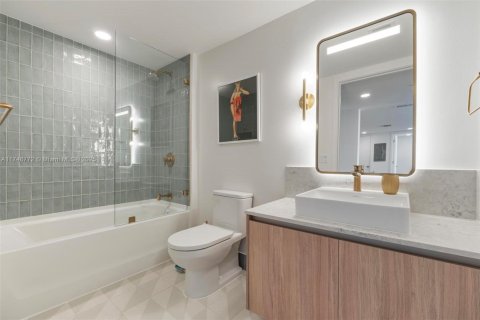 Copropriété à vendre à Miami, Floride: 2 chambres № 2012286 - photo 18