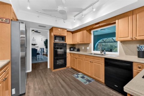 Casa en venta en North Port, Florida, 3 dormitorios, 205.96 m2 № 2289786 - foto 22