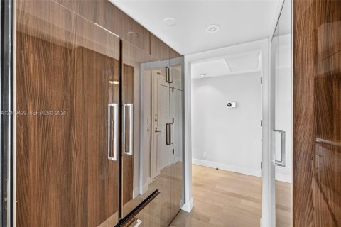 Купить кондоминиум в Авентура, Флорида 2 спальни, 176.61м2, № 2187849 - фото 23