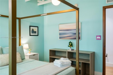 Casa en alquiler en Hallandale Beach, Florida, 4 dormitorios, 306.58 m2 № 1692096 - foto 19