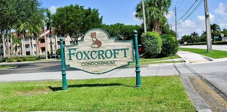 Condo in Miramar, Florida, 1 bedroom № 1892802