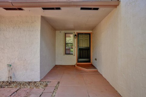 Apartment in Boynton Beach, Florida 2 bedrooms, 109.07 sq.m. № 2241238 - photo 3