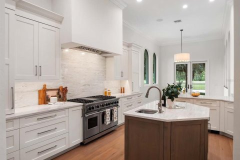 Casa en venta en Orlando, Florida, 5 dormitorios, 576.55 m2 № 1910120 - foto 13