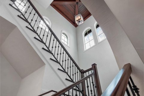 Casa en venta en Orlando, Florida, 5 dormitorios, 576.55 m2 № 1910120 - foto 29