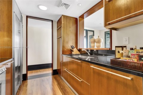 Copropriété à vendre à Miami Beach, Floride: 1 chambre, 71.26 m2 № 1706801 - photo 7