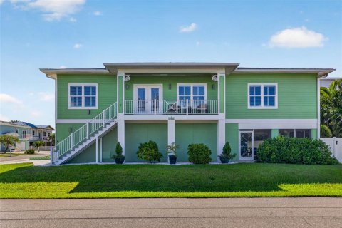 Casa en venta en Redington Beach, Florida, 3 dormitorios, 150.87 m2 № 2384118 - foto 5