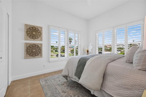 Casa en venta en Redington Beach, Florida, 3 dormitorios, 150.87 m2 № 2384118 - foto 20