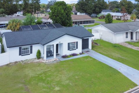 House in Kissimmee, Florida 3 bedrooms, 101.26 sq.m. № 2393867 - photo 6