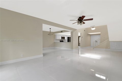 Adosado en venta en Boca Raton, Florida, 2 dormitorios, 147.53 m2 № 1996241 - foto 13