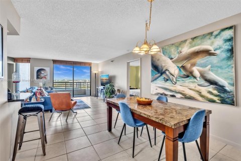 Condo in Aventura, Florida, 1 bedroom  № 1684279 - photo 4