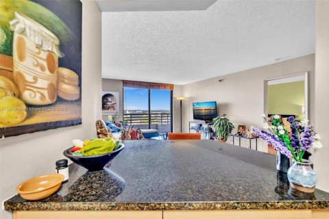 Condo in Aventura, Florida, 1 bedroom  № 1684279 - photo 29