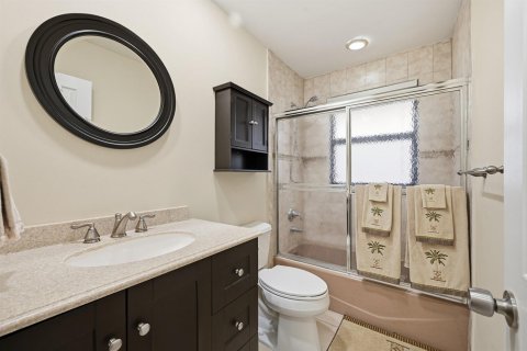 House in Delray Beach, Florida 2 bedrooms, 128.95 sq.m. № 2182980 - photo 26