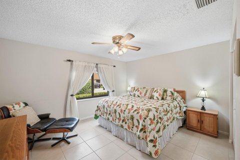 House in Delray Beach, Florida 2 bedrooms, 128.95 sq.m. № 2182980 - photo 24