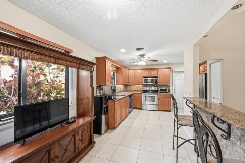 House in Delray Beach, Florida 2 bedrooms, 128.95 sq.m. № 2182980 - photo 16