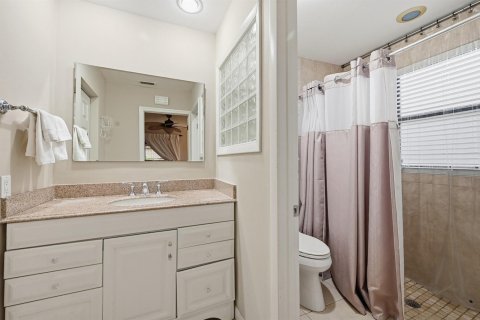 House in Delray Beach, Florida 2 bedrooms, 128.95 sq.m. № 2182980 - photo 22
