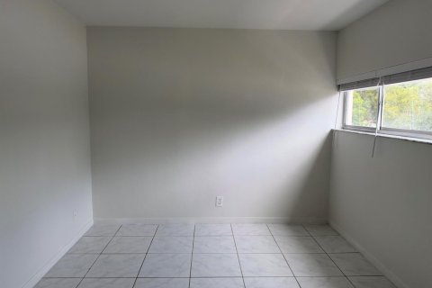 Appartement à louer à Fort Lauderdale, Floride: 1 chambre, 41.71 m2 № 2399931 - photo 11