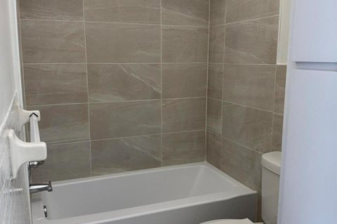 Appartement à louer à Fort Lauderdale, Floride: 1 chambre, 41.71 m2 № 2399931 - photo 13