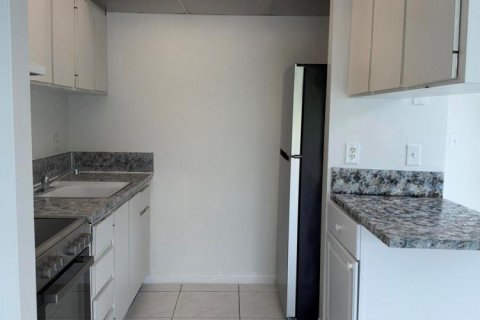 Appartement à louer à Fort Lauderdale, Floride: 1 chambre, 41.71 m2 № 2399931 - photo 3