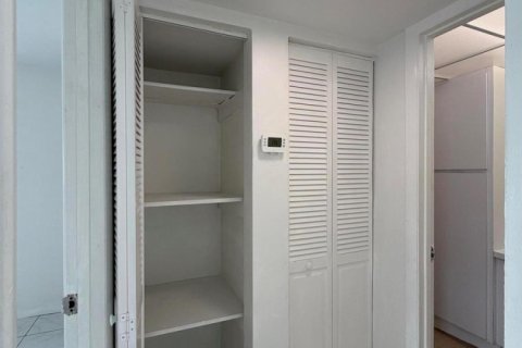 Appartement à louer à Fort Lauderdale, Floride: 1 chambre, 41.71 m2 № 2399931 - photo 7