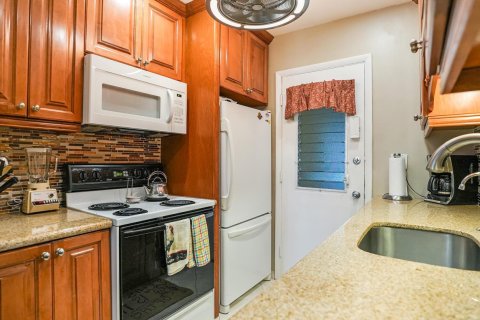 Condominio en venta en Miami, Florida, 1 dormitorio, 63.92 m2 № 2146187 - foto 2