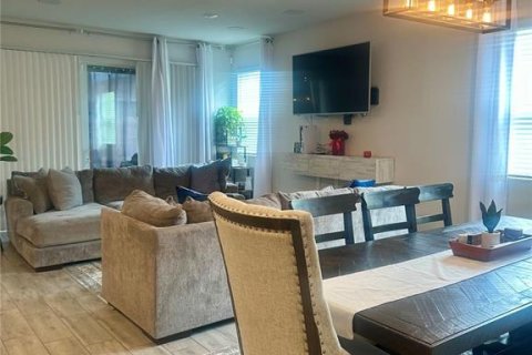 Villa ou maison à vendre à Lakeland, Floride: 4 chambres, 191.94 m2 № 2273207 - photo 19
