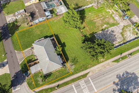Immobilier commercial à vendre à Saint Petersburg, Floride: 4 chambres, 118.54 m2 № 2434620 - photo 15