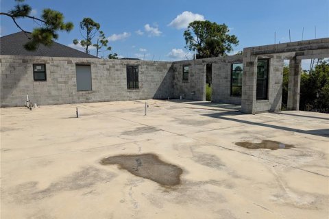 Villa ou maison à vendre à Rotonda, Floride: 4 chambres, 231.05 m2 № 1906344 - photo 6