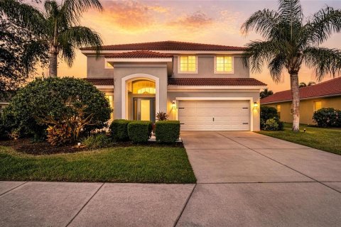 Casa en Bradenton, Florida 4 dormitorios, 270.25 m2 № 2144289