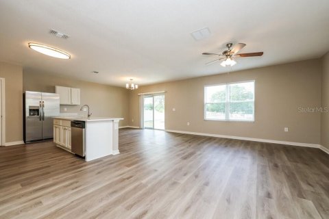 Villa ou maison à louer à Riverview, Floride: 4 chambres, 193.79 m2 № 2100385 - photo 5