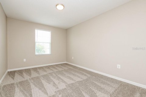 Villa ou maison à louer à Riverview, Floride: 4 chambres, 193.79 m2 № 2100385 - photo 13