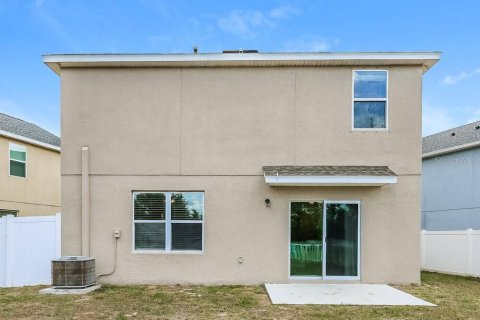 Villa ou maison à louer à Riverview, Floride: 4 chambres, 193.79 m2 № 2100385 - photo 17