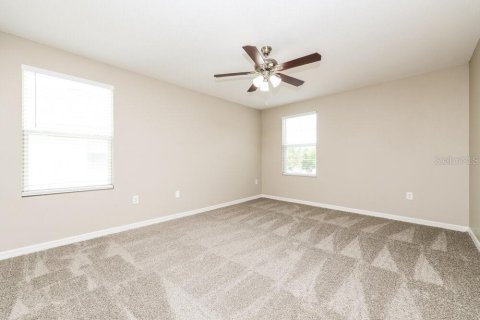 Villa ou maison à louer à Riverview, Floride: 4 chambres, 193.79 m2 № 2100385 - photo 8