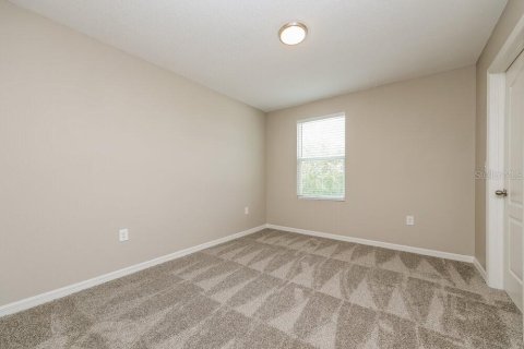 Villa ou maison à louer à Riverview, Floride: 4 chambres, 193.79 m2 № 2100385 - photo 15