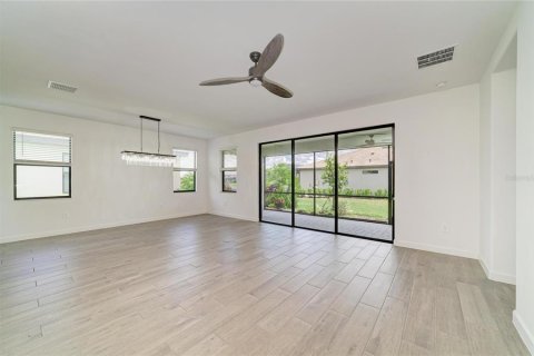House in Bradenton, Florida 3 bedrooms, 204.57 sq.m. № 2211330 - photo 25