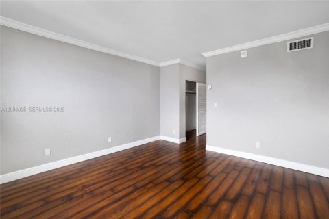 Купить кондоминиум в Санни-Айлс-Бич, Флорида 2 спальни, 141.68м2, № 2362987 - фото 14
