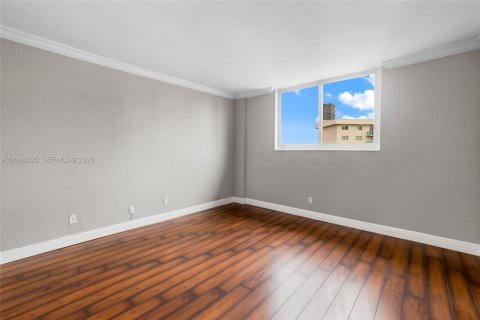 Купить кондоминиум в Санни-Айлс-Бич, Флорида 2 спальни, 141.68м2, № 2362987 - фото 25